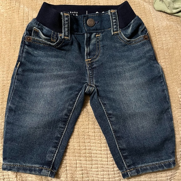 Baby Gap Jeans - Picture 1 of 3